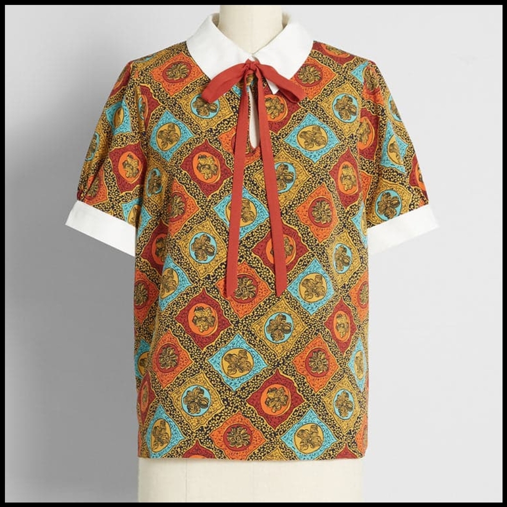 EUC Modcloth Positive First Impressions Tie-Neck Blouse